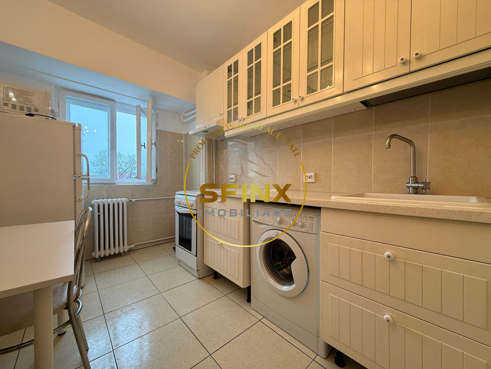 3 camere | birouri | Piata Alba Iuli | blocul CEC