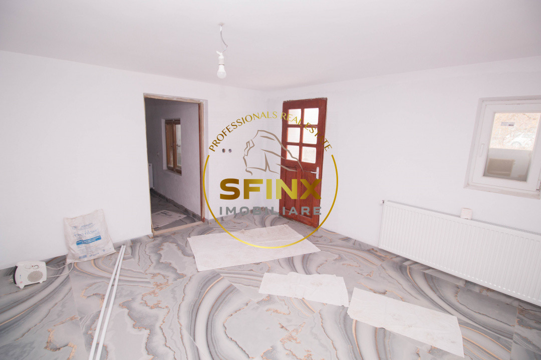 Casa de vanzare in Poiana Tapului – vedere la munte, renovata