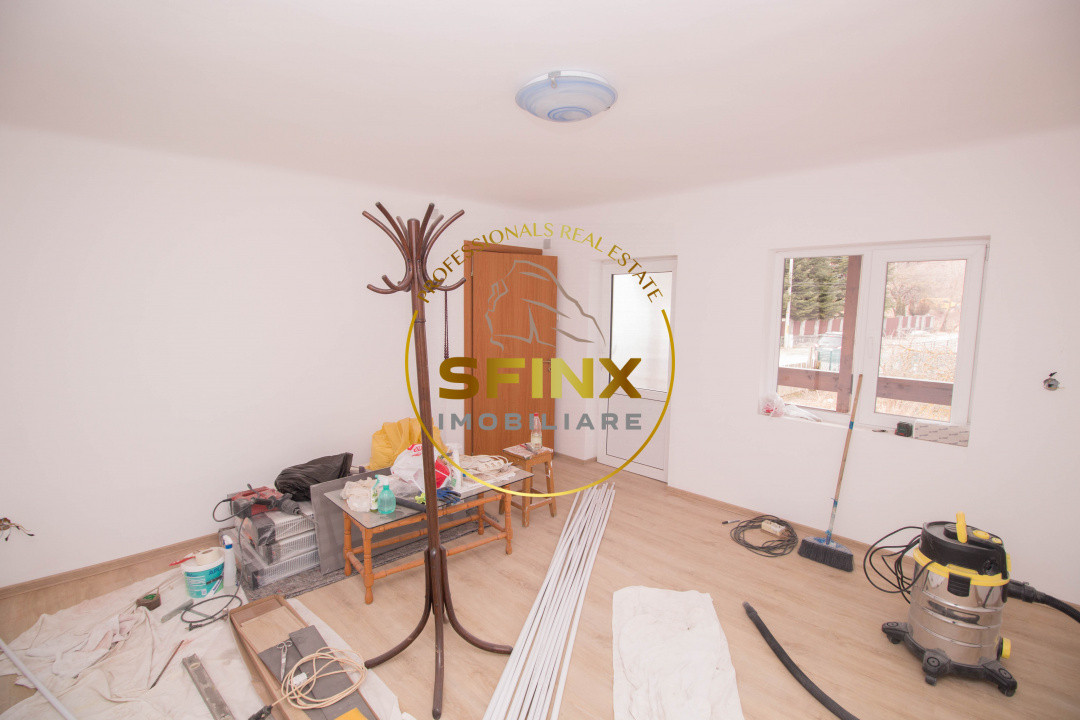 Casa de vanzare in Poiana Tapului – vedere la munte, renovata