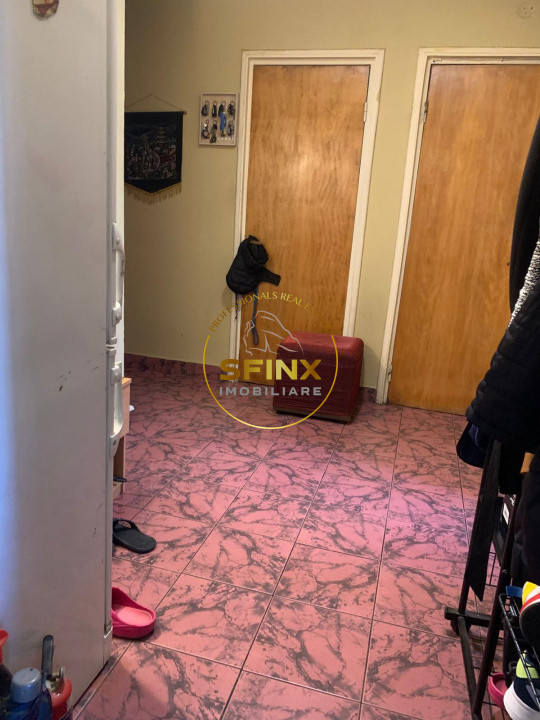 APARTAMENT DE 3 CAMERE DE VANZARE -PARC LAKE