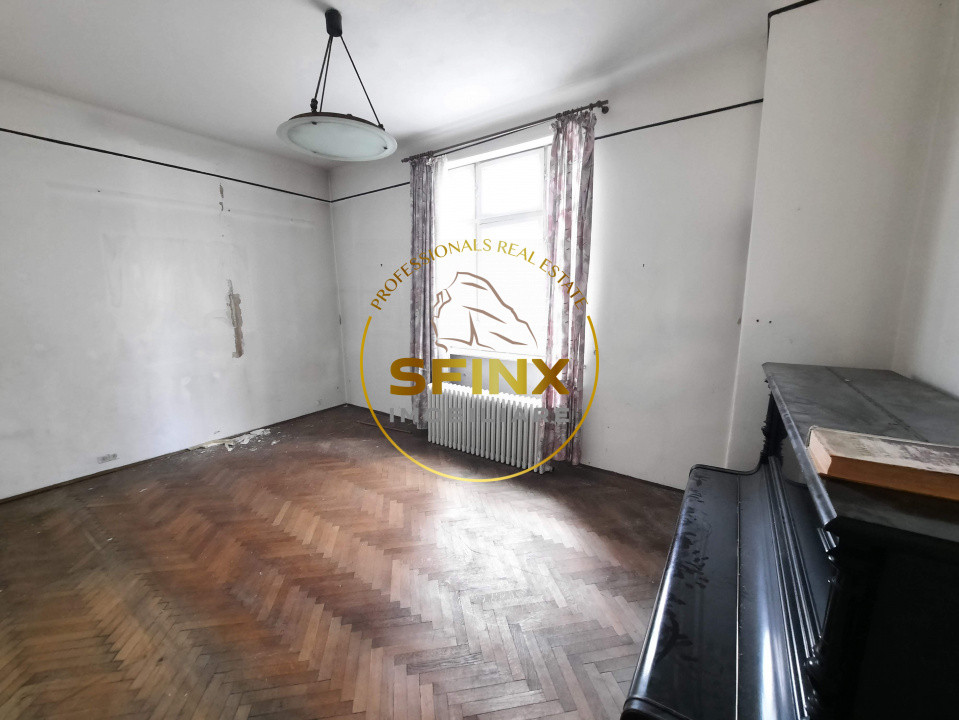 Parc Cismigiu, vanzare apartament 4 camere in vila interbelica