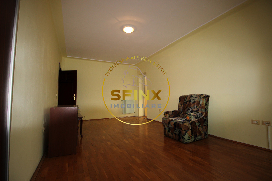 Vila impunatoare cu iesire la lac, Peris 