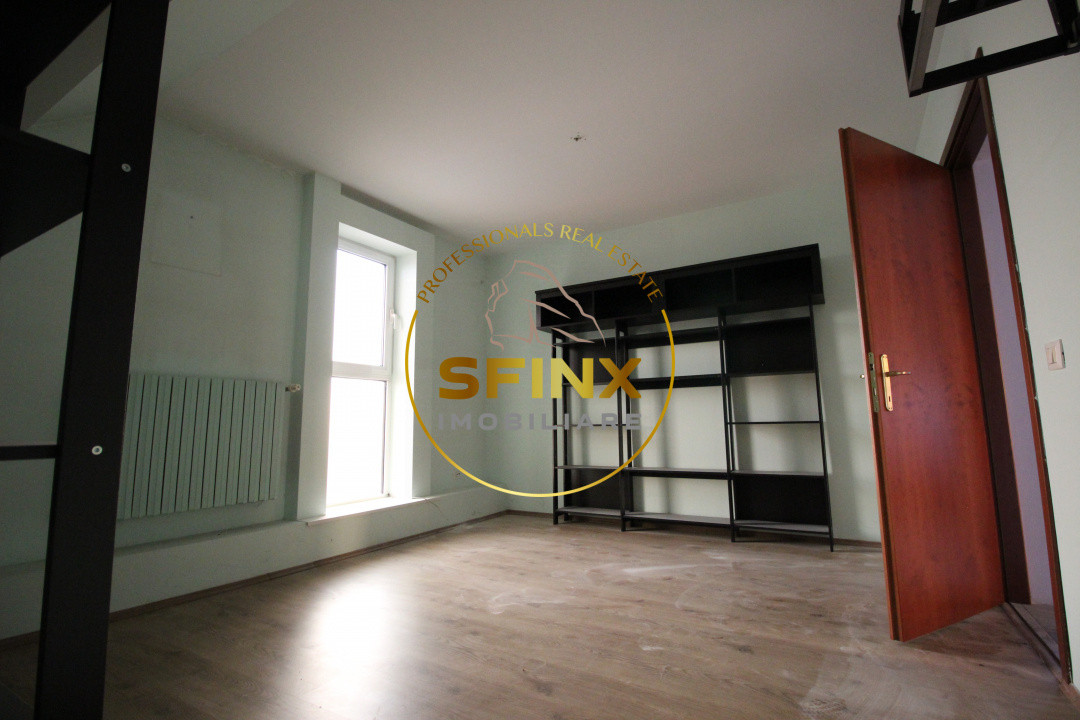 Vila impunatoare cu iesire la lac, Peris 