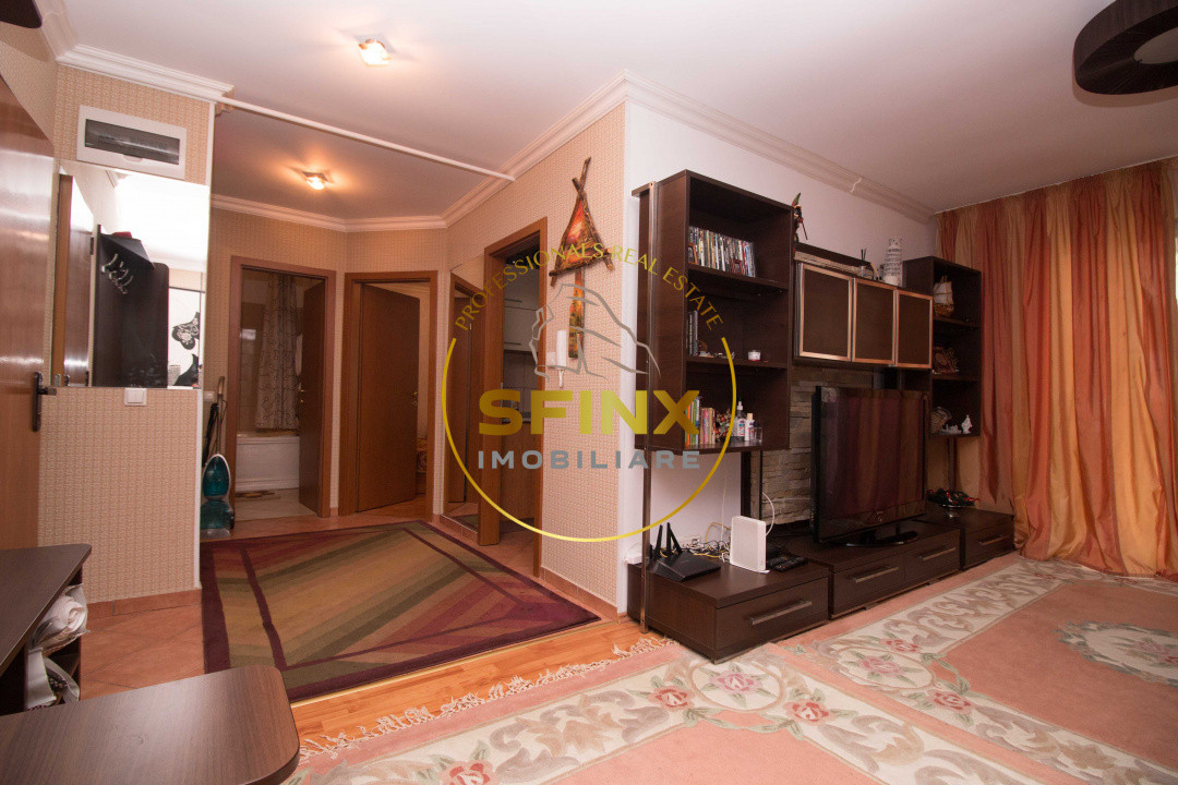 Apartament 2 camere in bloc cu lift etaj 1