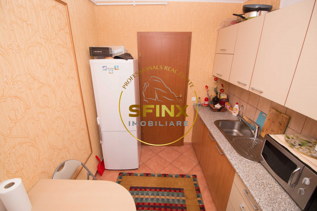 Apartament 2 camere in bloc cu lift etaj 1