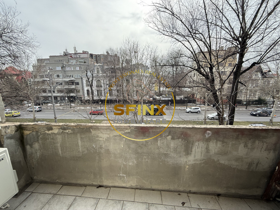 Birou | 3 Camere | Lascăr Catargiu | Centrală termică proprie 