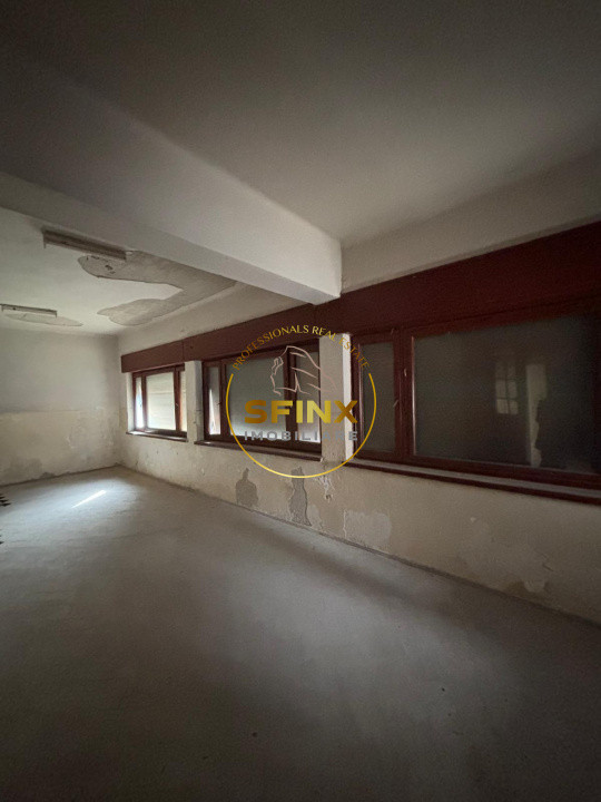 Sinaia, vila interbelica somptuoasa, necesita renovare, oportunitate