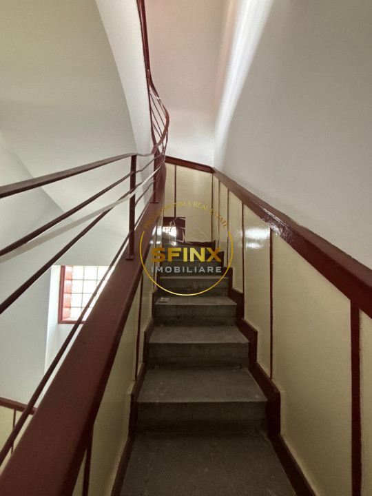 Sinaia, vila interbelica somptuoasa, necesita renovare, oportunitate