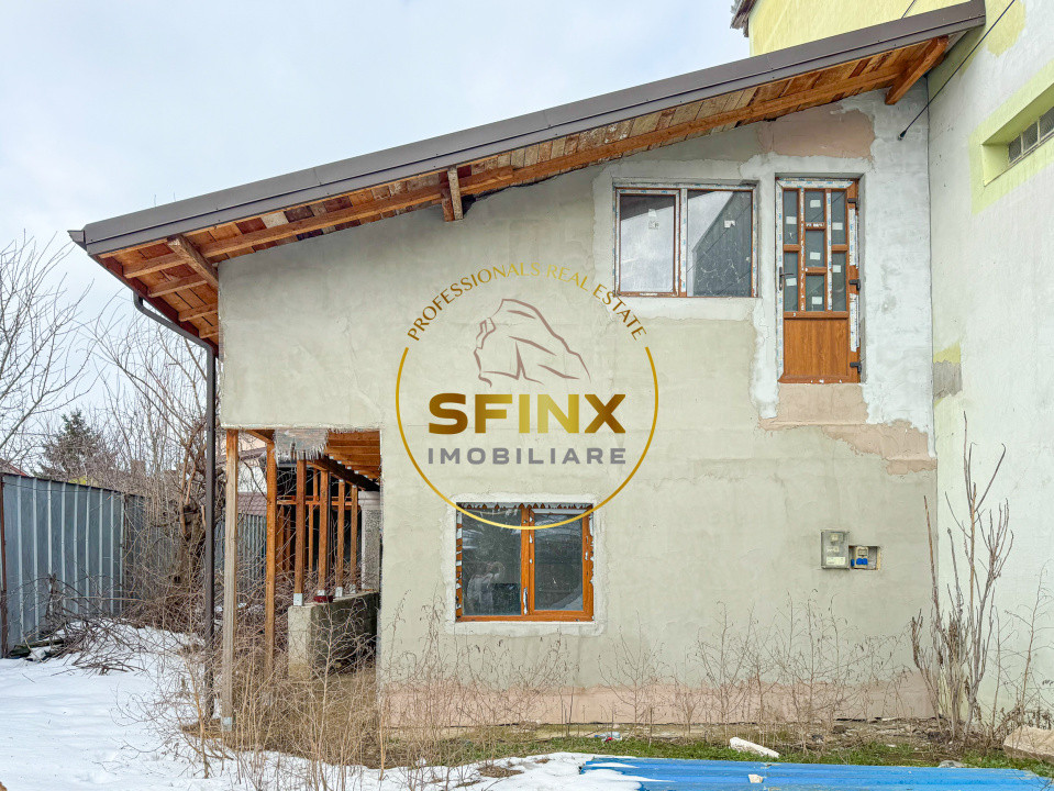 Casa la rosu | teren 298 mp | Salaj