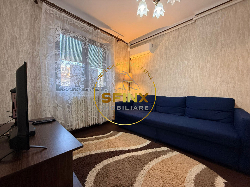 Casa 4 camere/ Piata Alba Iulia / curte/ terasa / centrala