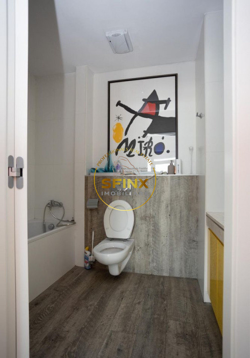 3 camere Calea Calarasilor/ Delea Veche 24/ bloc 2012