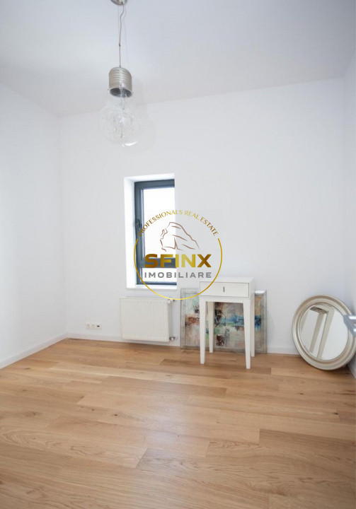 3 camere Calea Calarasilor/ Delea Veche 24/ bloc 2012