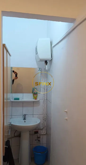 Spatiu comercial Vitan | parter | 75mp | vitrina 7mp | pretabil orice afacere