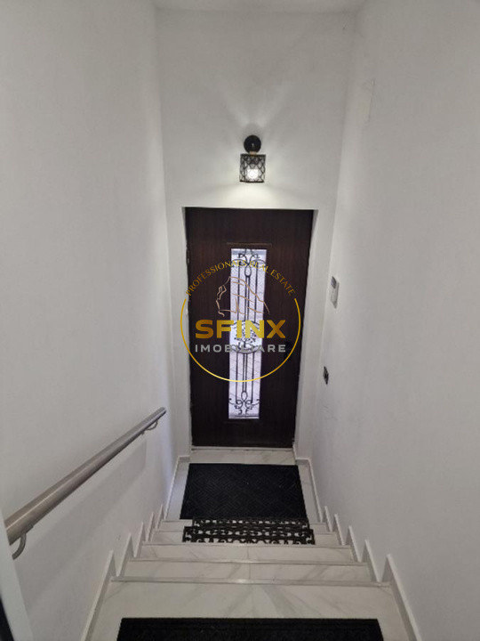 Piata Romana, inchiriere duplex 5 camere in vila renovata, pret friendly