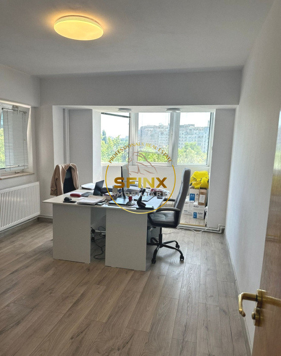 3 camere B-dul Unirii/ Tribunal/ 69 mp/ bloc 90/ centrala/ birou/ rezidenta