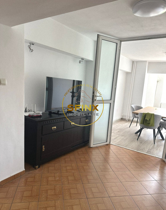 3 camere B-dul Unirii/ Tribunal/ 69 mp/ bloc 90/ centrala/ birou/ rezidenta