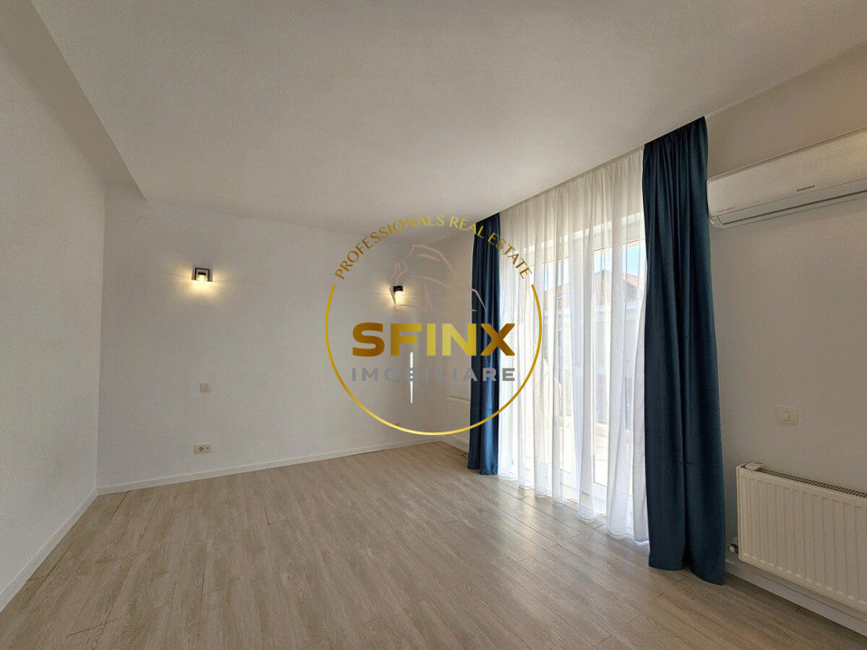 Baneasa Residential Park, 5 bedroom villa with large courtyard, parking, garage