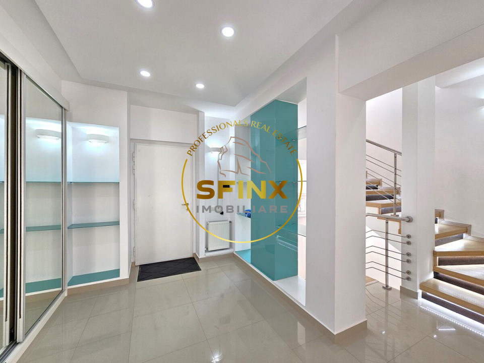 Baneasa Residential Park, 5 bedroom villa with large courtyard, parking, garage