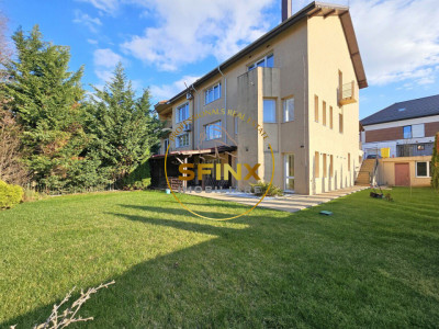 Baneasa Residential Park, 5 bedroom villa with large courtyard, parking, garage