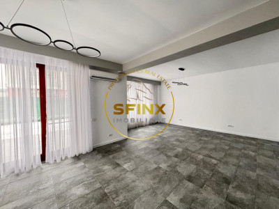 Pipera | American Village | Curte | Garaj 