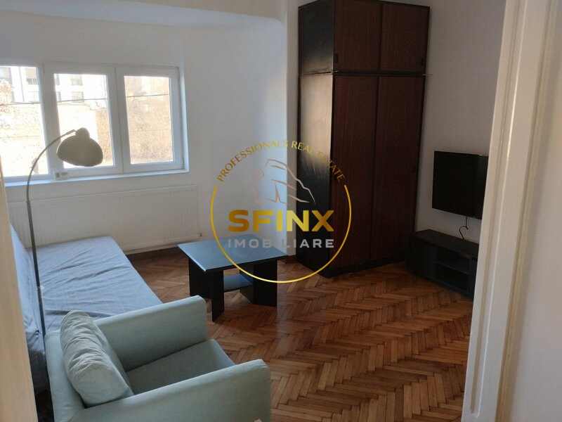 Garsonieră modernă Alba Iulia|Renovata nou | AC| CT | Et.1 | Stradă linistita