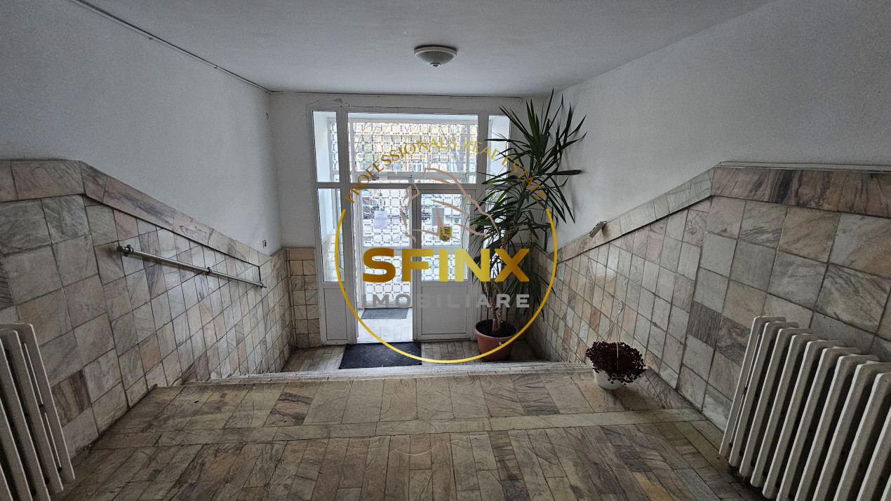 3 camere  Piata Alba Iulia/ Decebal/ bloc 92/ decomandat/ 2 bai/ 2 balcoane