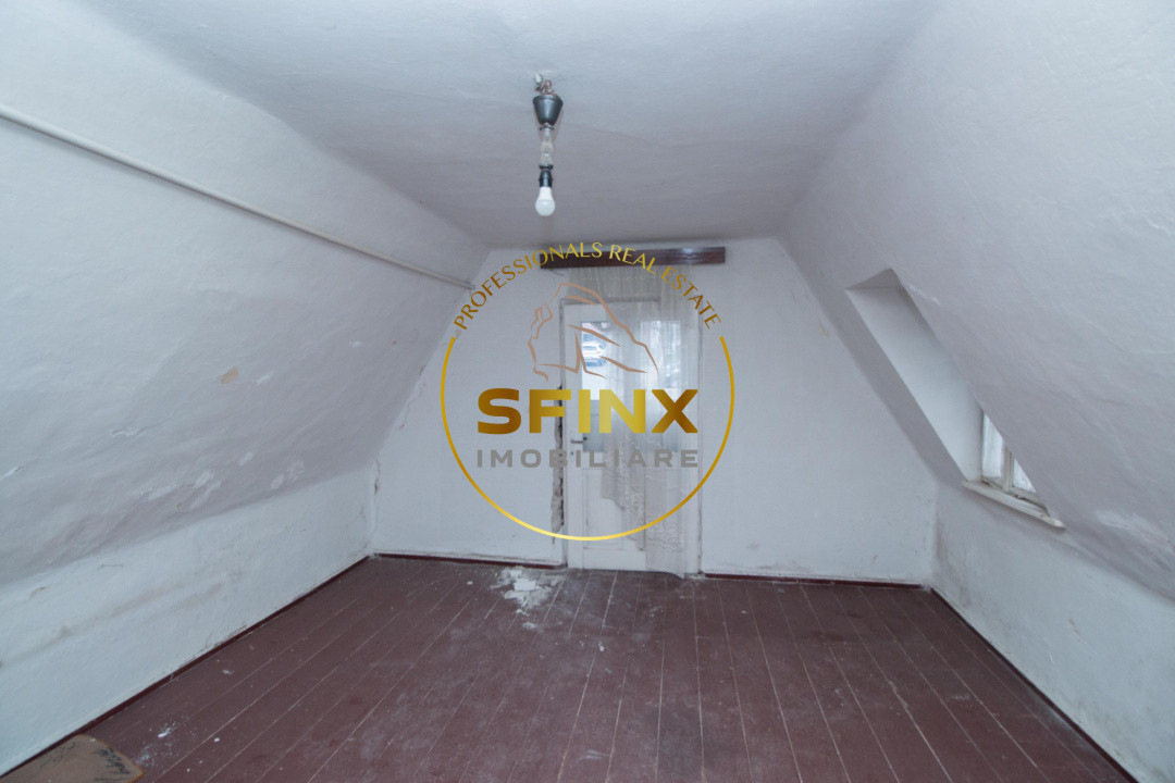 Vila Viorica Kogalniceanu - monument istoric de vanzare central Sinaia