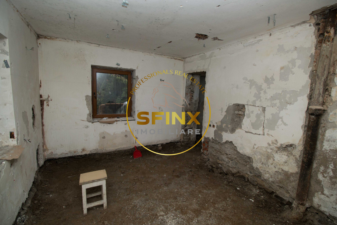 Vila Viorica Kogalniceanu - monument istoric de vanzare central Sinaia