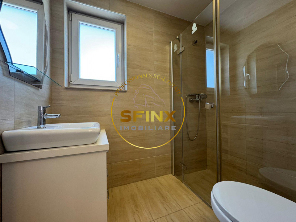 Casa 3 camere Cosmopolis | Terasa, curte, piscina exterioara | World Class