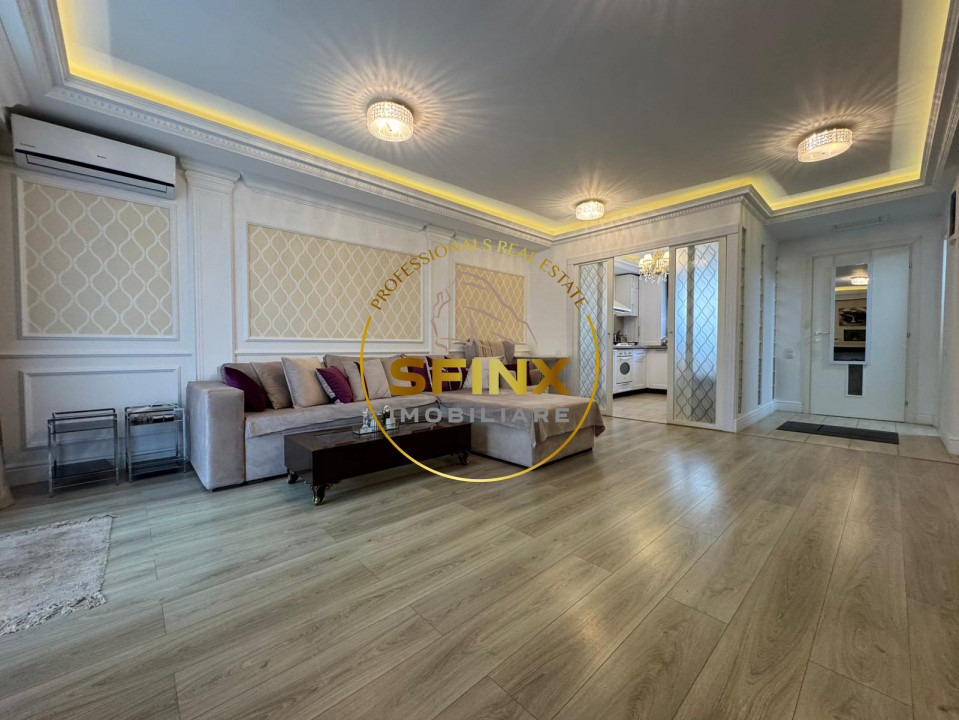 Casa 3 camere Cosmopolis | Terasa, curte, piscina exterioara | World Class