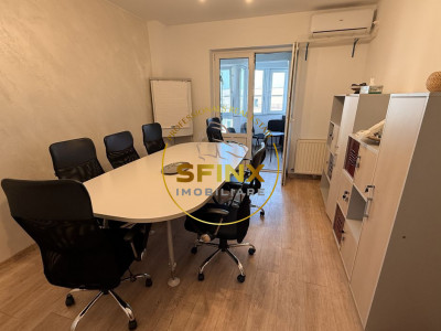 Birou 3 camere 103 mp/ Vitan Mall/ mobilat