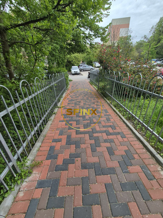 3 camere Titan/ parter/ bloc 4 etaje/ balcon/ centrala termica/ renovat