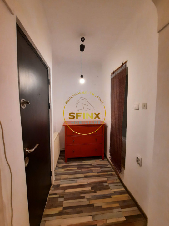 Langa Parcul Cismigiu  vanzare apartament  2 camere mansarda vila interbelica