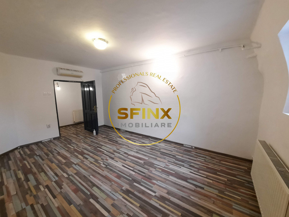 Langa Parcul Cismigiu  vanzare apartament  2 camere mansarda vila interbelica