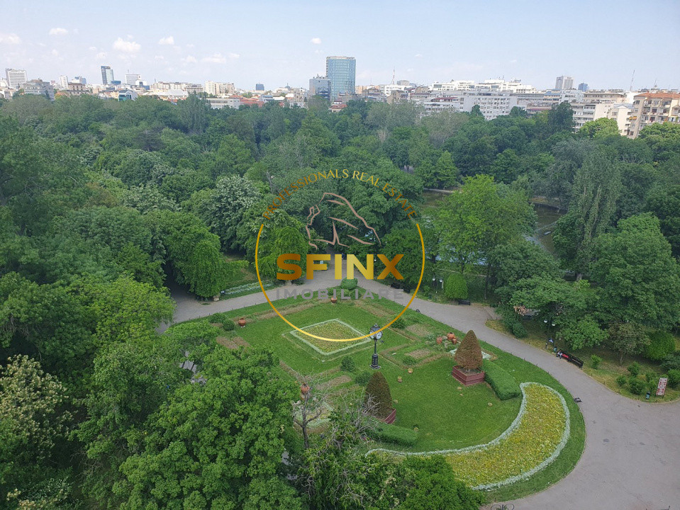 Langa Parcul Cismigiu  vanzare apartament  2 camere mansarda vila interbelica