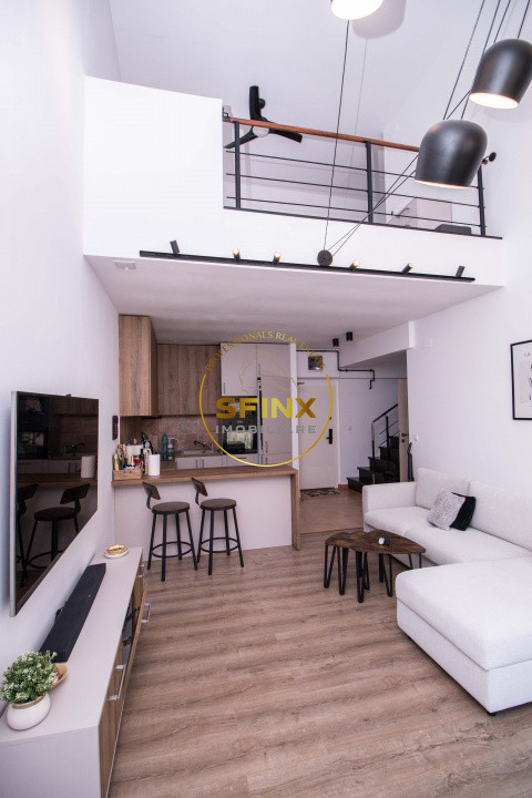 Apartament cu scara interioara + loc de parcare inclus de vanzare in Sinaia 