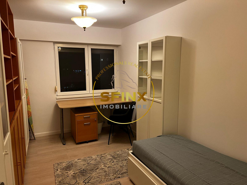 Apartament 4 camere | Decebal | Loc de parcare | Centrala proprie