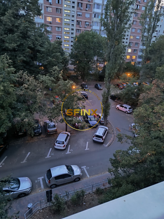Garsoniera, zona Parcul IOR, Liviu Rebreanu
