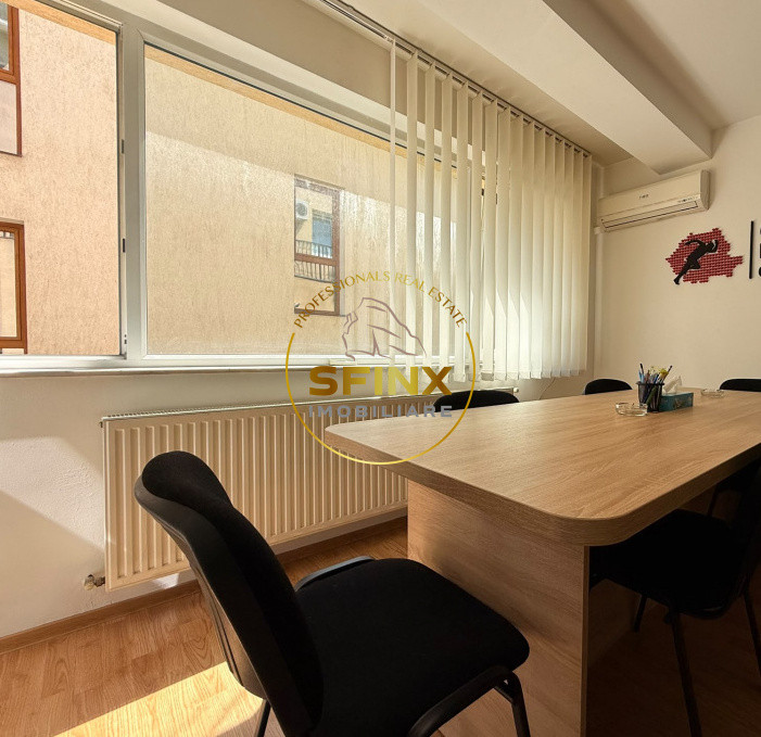 Spatiu birou Muncii | 3 camere | receptie | vila