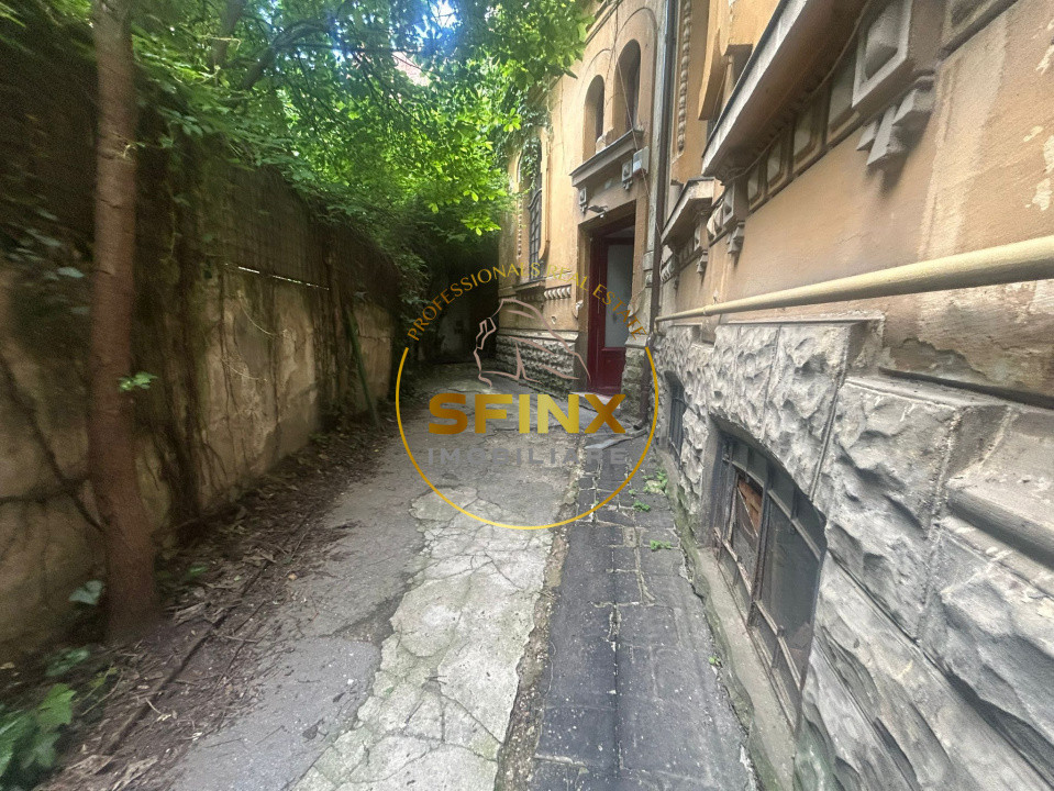 2-Room Apartment Universitate Area / Villa / Private Heating System / Courtyard
