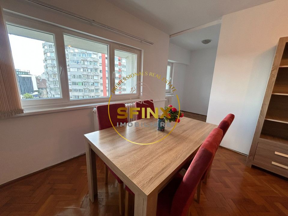 3 camere | Ion Mihalache | 80mp 