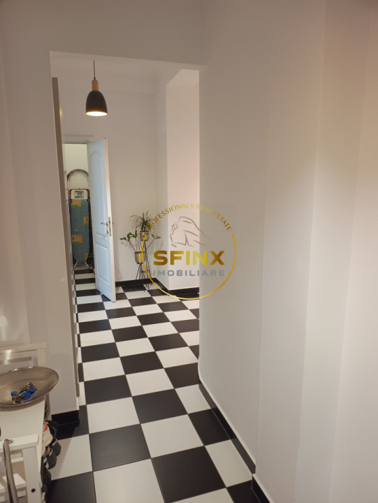 Apartament de 4 camere, superb, zona Calea Victoriei, bloc interbelic