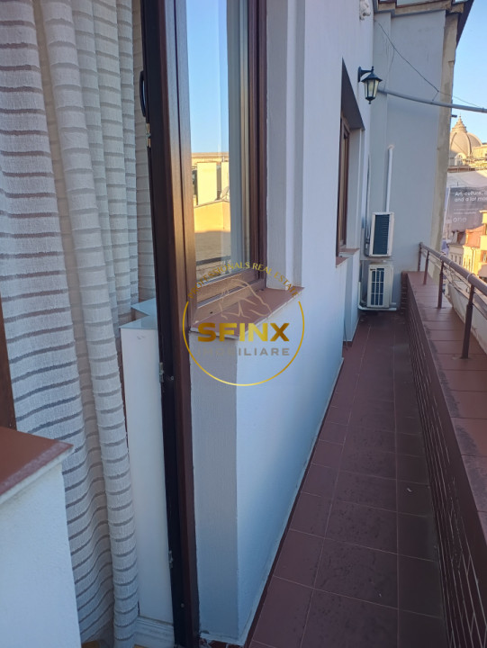 Apartament de 4 camere, superb, zona Calea Victoriei, bloc interbelic