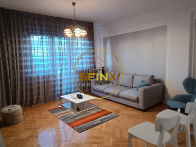 Apartament de 4 camere, superb, zona Calea Victoriei, bloc interbelic