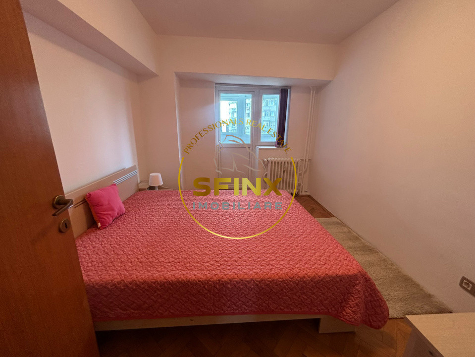 3 camere | Ion Mihalache | 80mp 