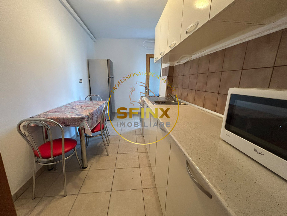3 camere | Ion Mihalache | 80mp 