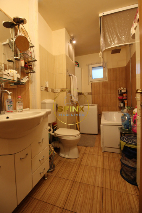 Apartament cochet, frumos amenajat la standarde actuale, zona Teiul Doamnei