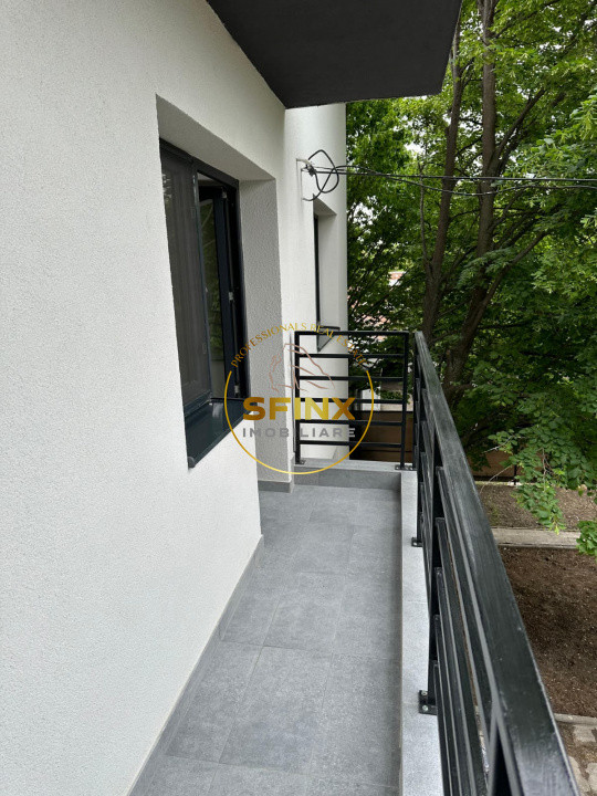Drumuil Taberei | 11 Camere | Vilă spațioasă | curte 550 mp