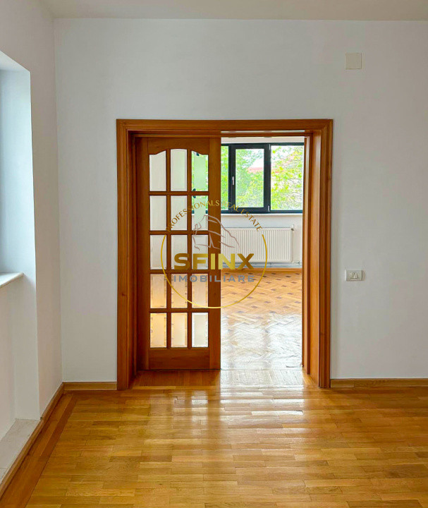 Drumuil Taberei | 11 Camere | Vilă spațioasă | curte 550 mp