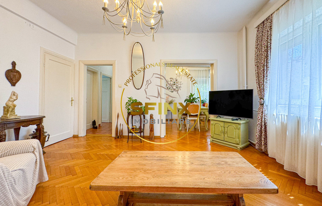 Casa Vatra Luminoasa | 6 camere | Curte proprie | Garaj